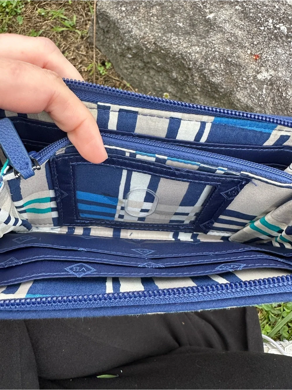 Vera Bradley Retired Santiago Wallet